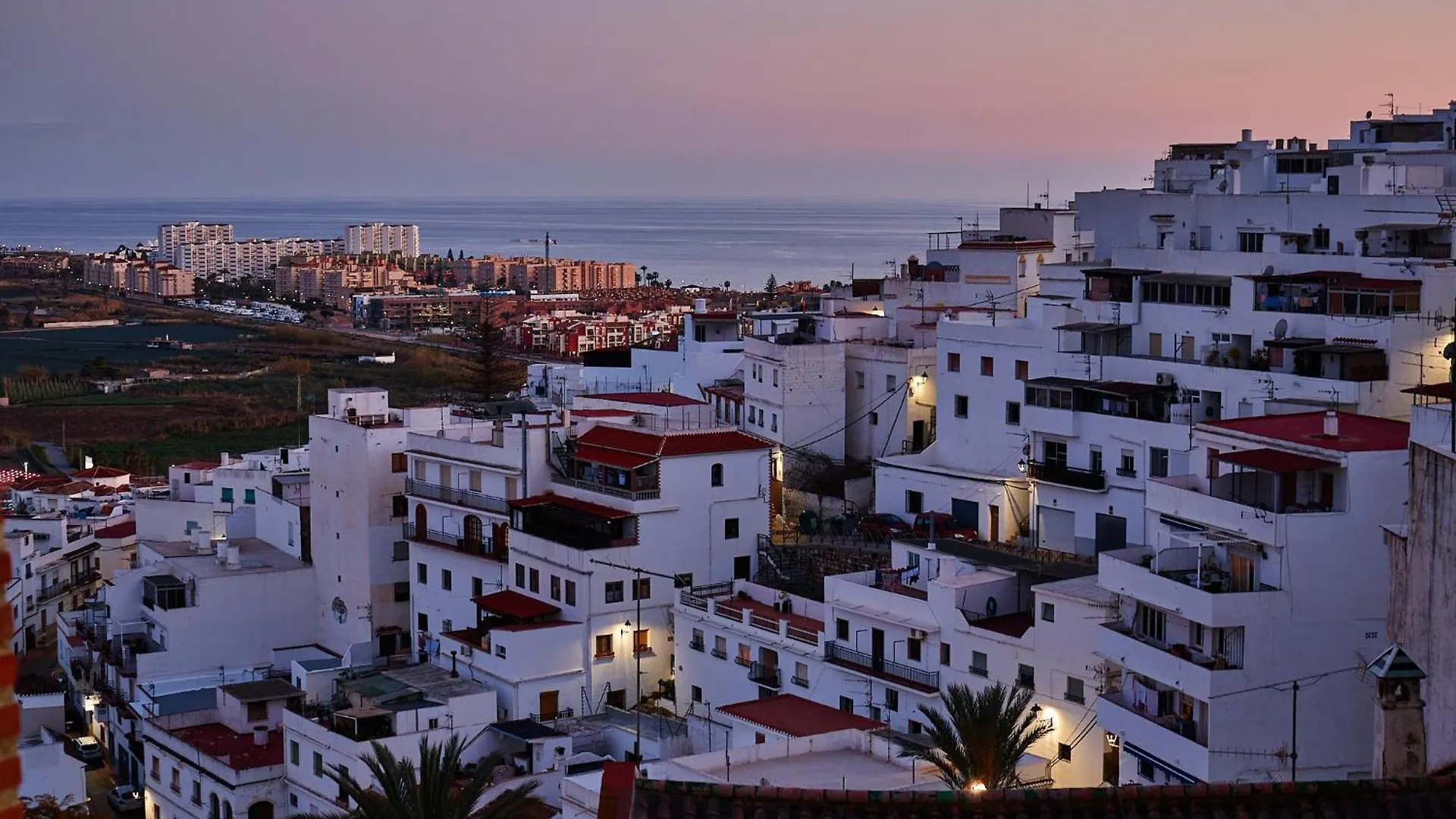 Piso Moderno Y Amplio Para Estudiantes Salobreña Apartmán