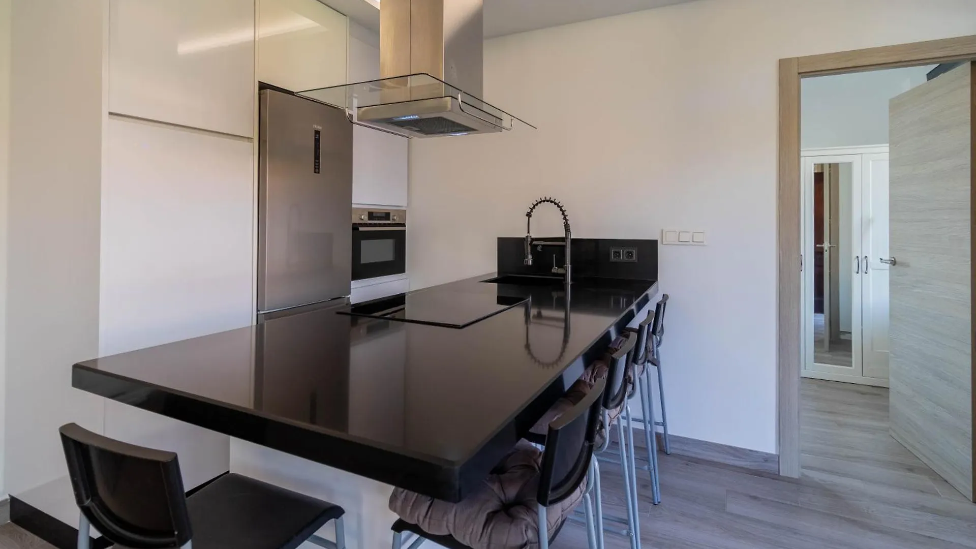 Apartment Piso Moderno Y Amplio Para Estudiantes Salobrena Spain