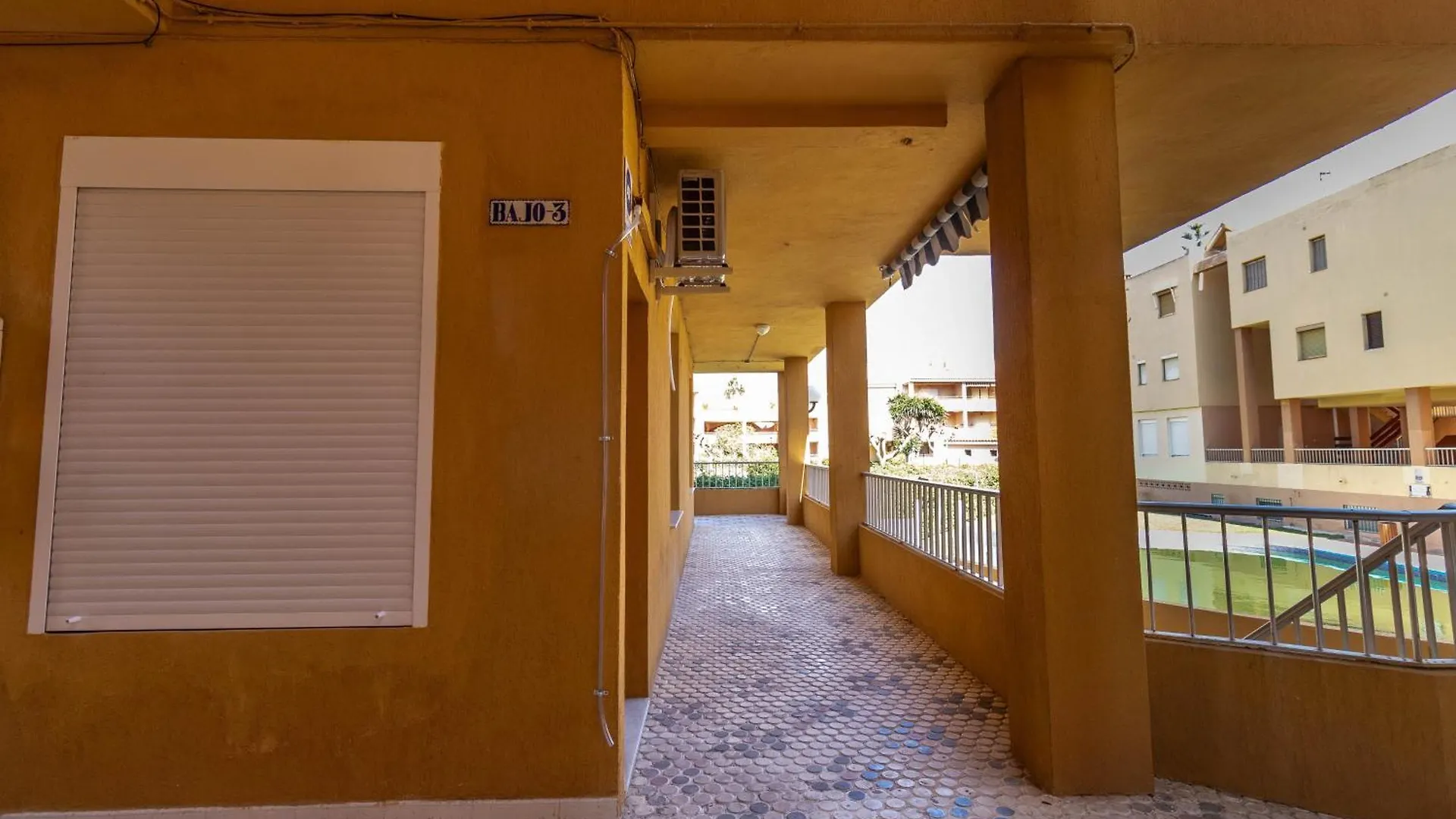 Piso Moderno Y Amplio Para Estudiantes Salobrena Apartment